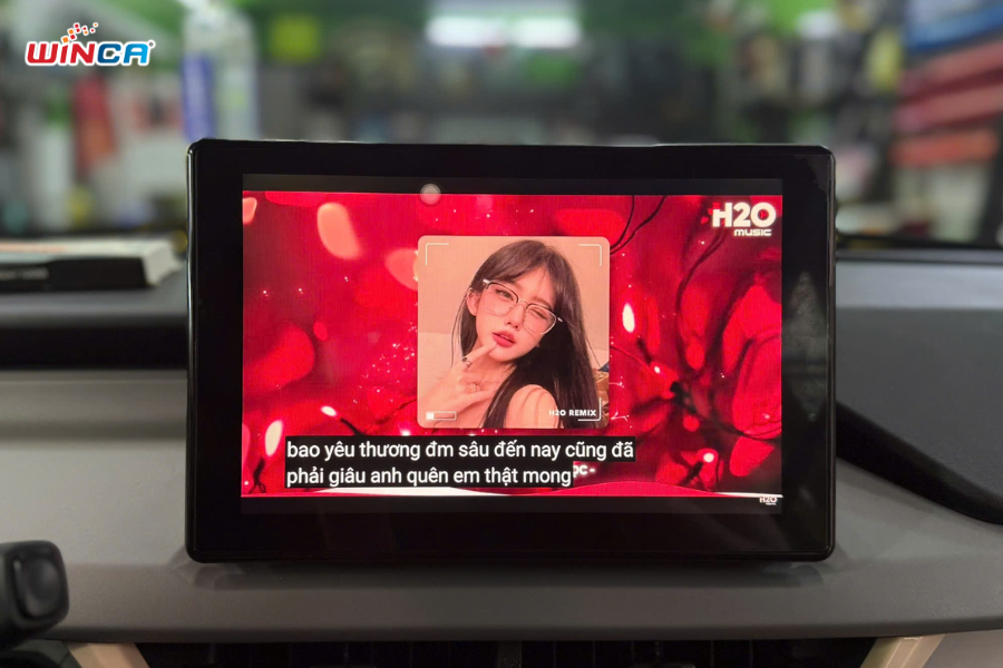 Dung lượng bộ nhớ lớn giúp hạn chế tình trạng treo màn hình