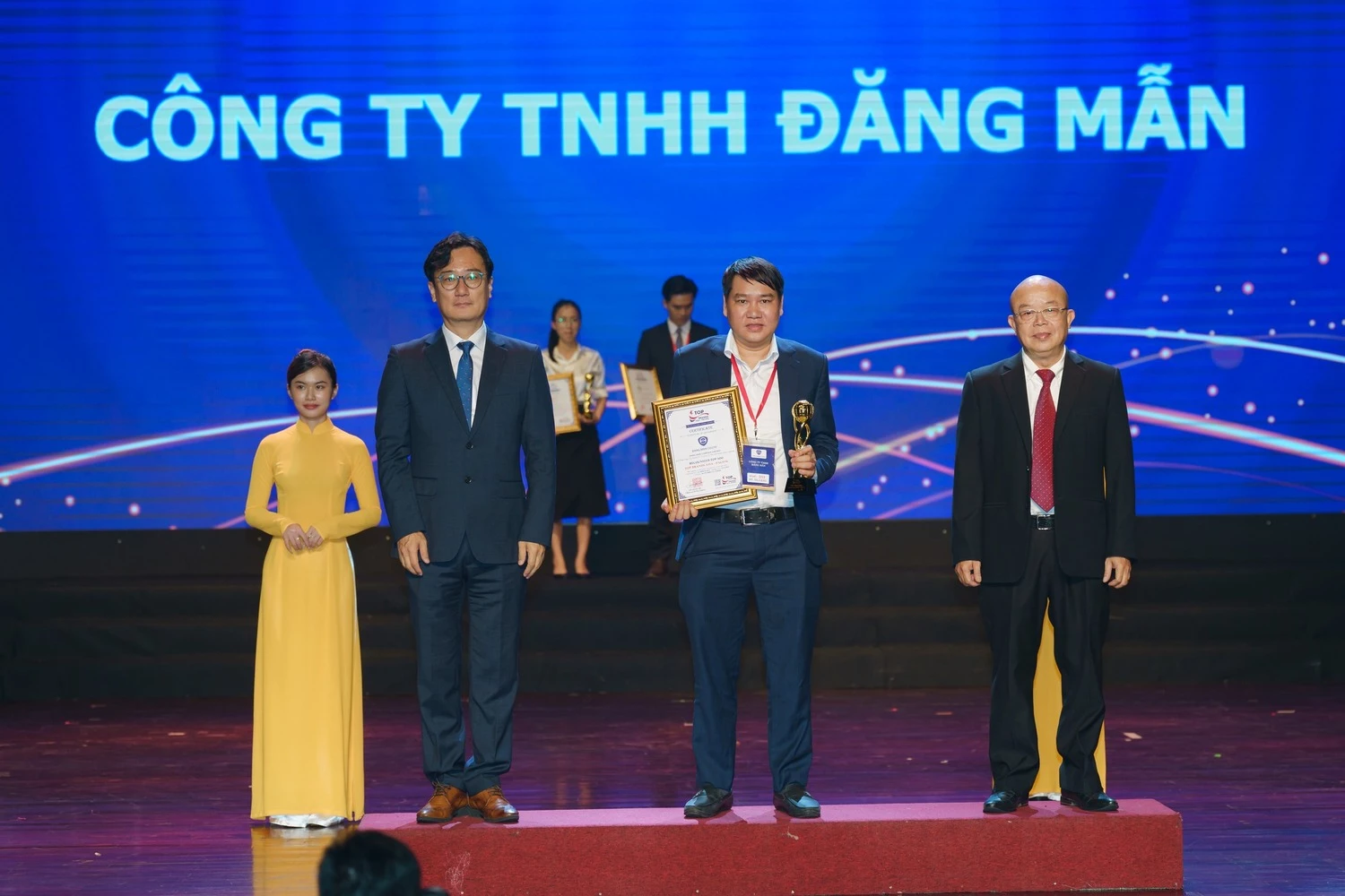 Winca Việt Nam lọt top 100 Thương hiệu hàng đầu Châu Á Thái Bình Dương năm 2023