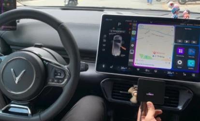 ANDROID BOX W200 NEW TRÊN XE VINFAST VF8