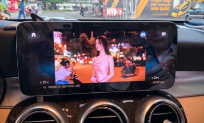 ANDROID BOX TRÊN XE MERCEDES GLC300